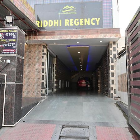 Hotel Riddhi Regency لاكناو المظهر الخارجي الصورة