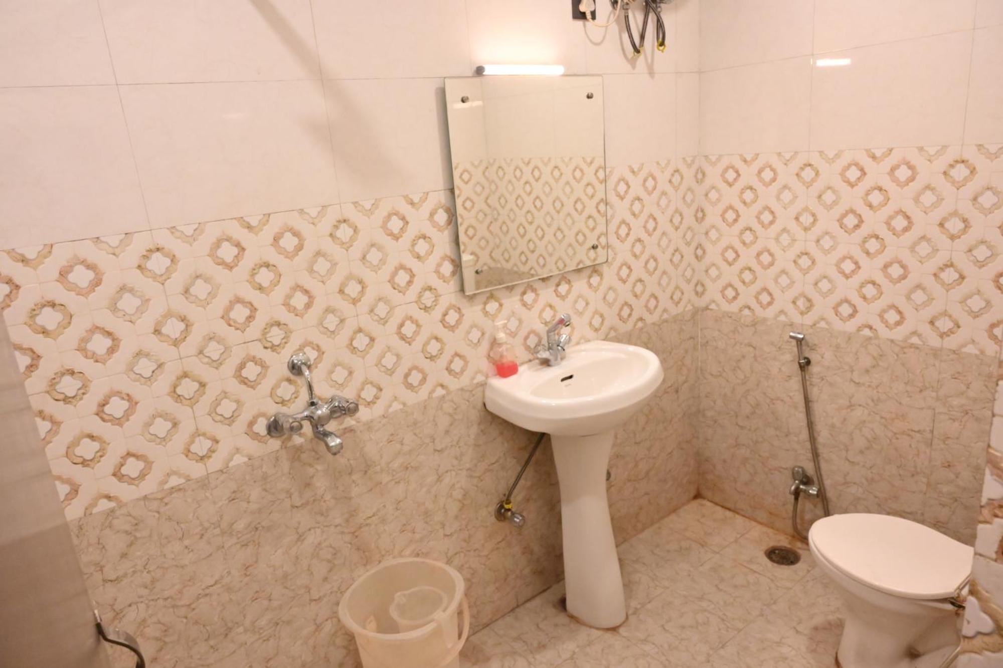 Hotel Riddhi Regency لاكناو المظهر الخارجي الصورة